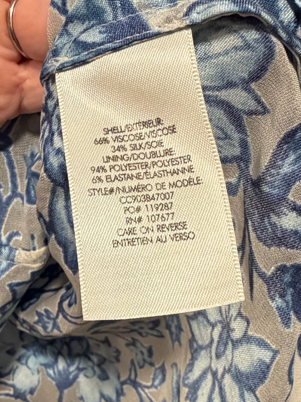 Alice + Olivia “Sheila” Floral Henley Top in Azulejos Print - Picture 7 of 12